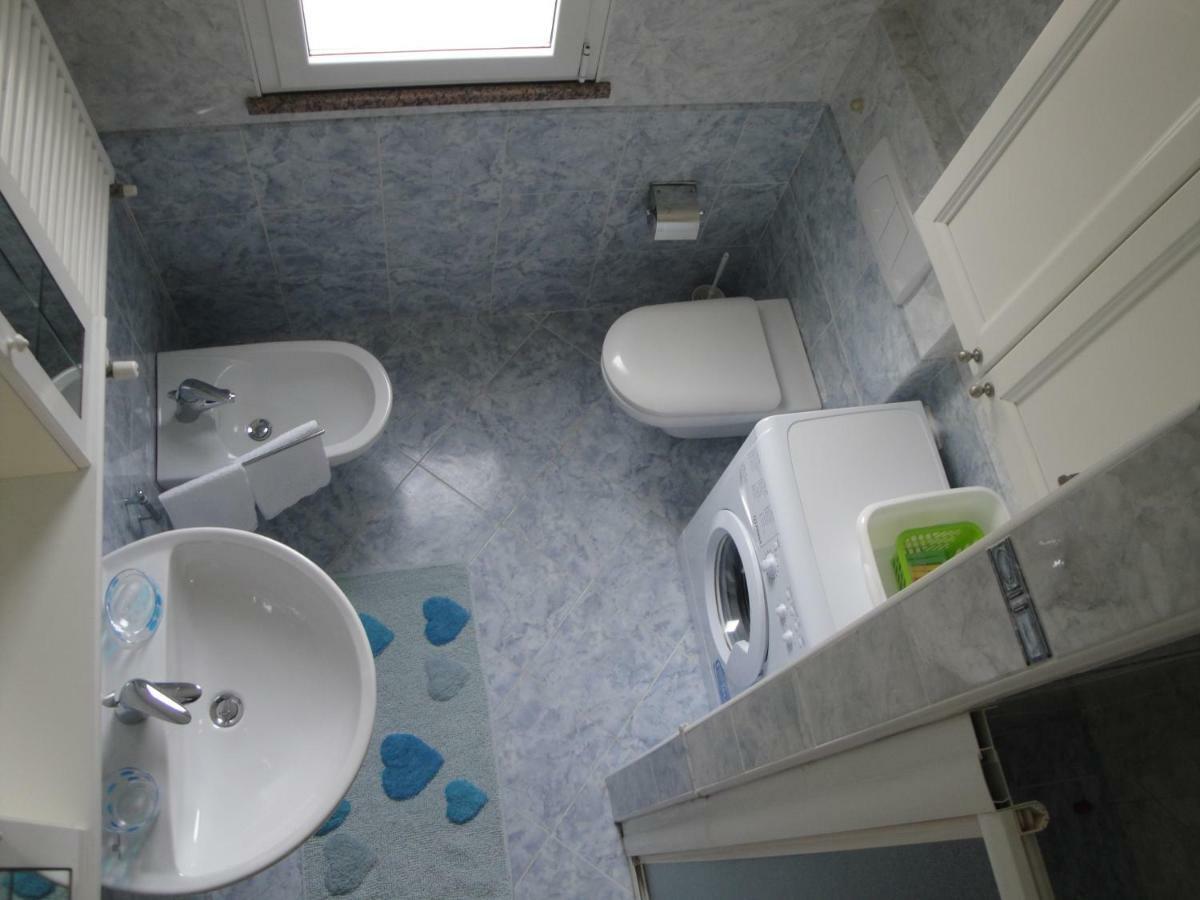 Aloe Beach Apartments, Ombrellone, Parcheggio E Uso Di Biciclette Gratis Римини Экстерьер фото
